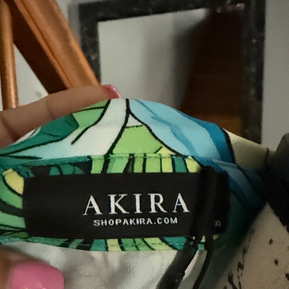 Akira- Vibrant Green and Blue Patterned Jacket and Shorts Set - Picture 7 of 9
